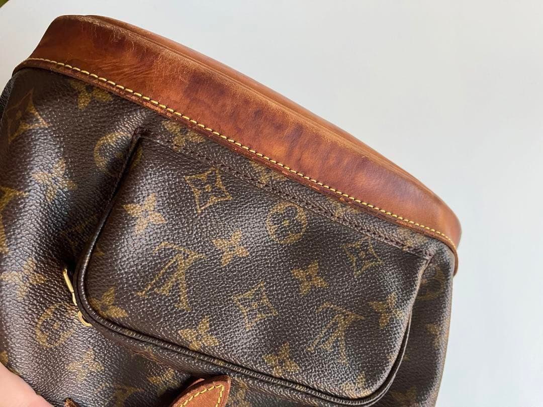 ルイヴィトン　リュック　モンスリ　モノグラム　ヴィンテージ　レトロ　総柄　平成