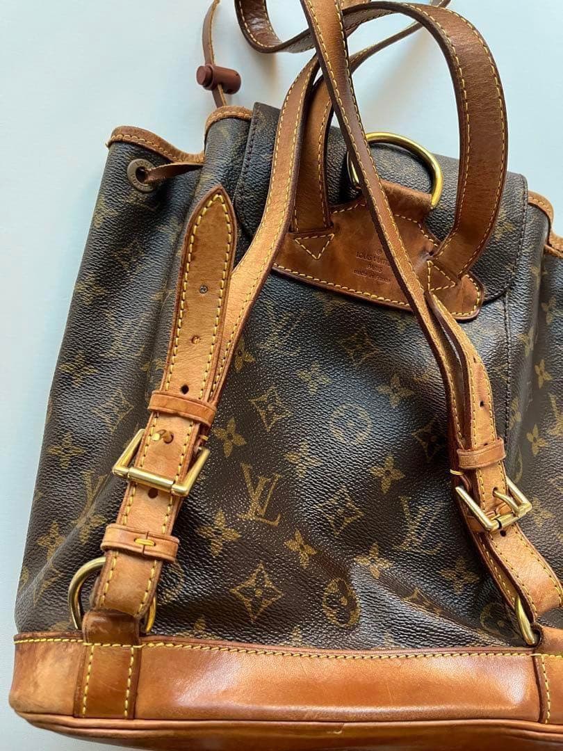 ルイヴィトン　リュック　モンスリ　モノグラム　ヴィンテージ　レトロ　総柄　平成