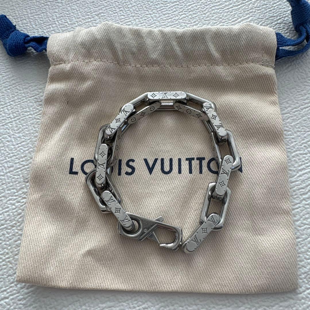 VUITTON ブレスレット