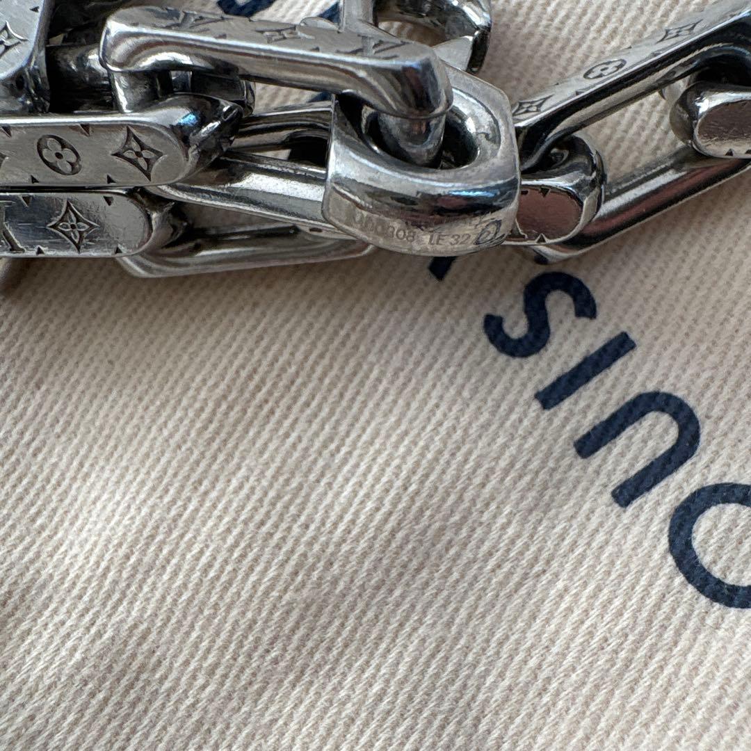 VUITTON ブレスレット