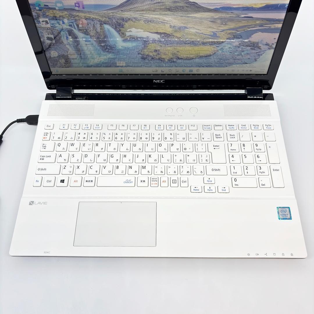 ノートパソコン Windows11 Corei7 SSD メモリ16GB A17