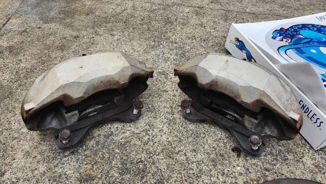 S*t様 50エスティマ用 4potブレーキキャリパー スリットローターセット