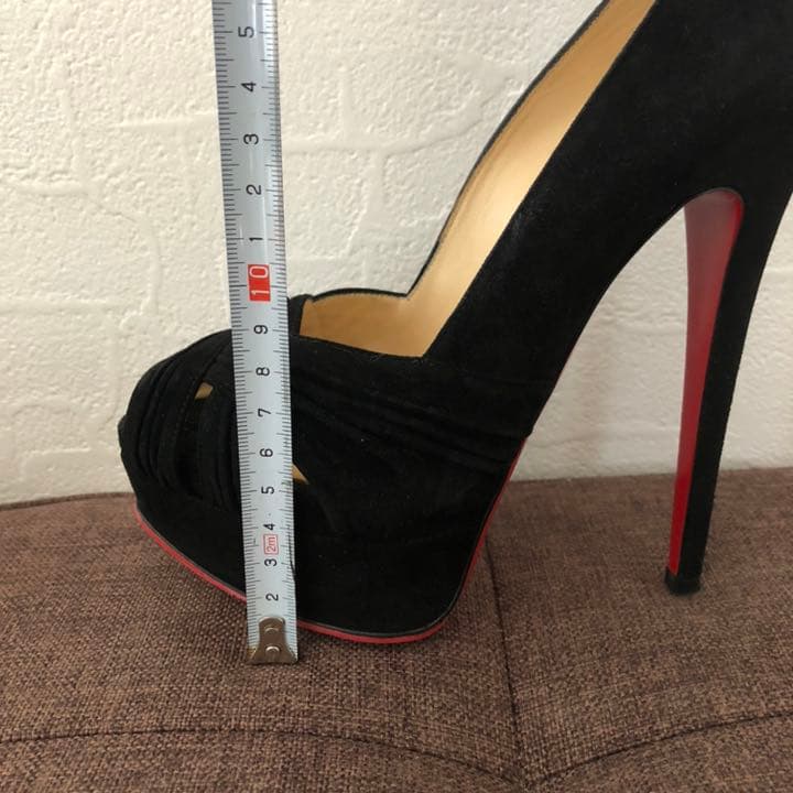 【ルブタン】ハイヒール　34.5 愛沢えみり