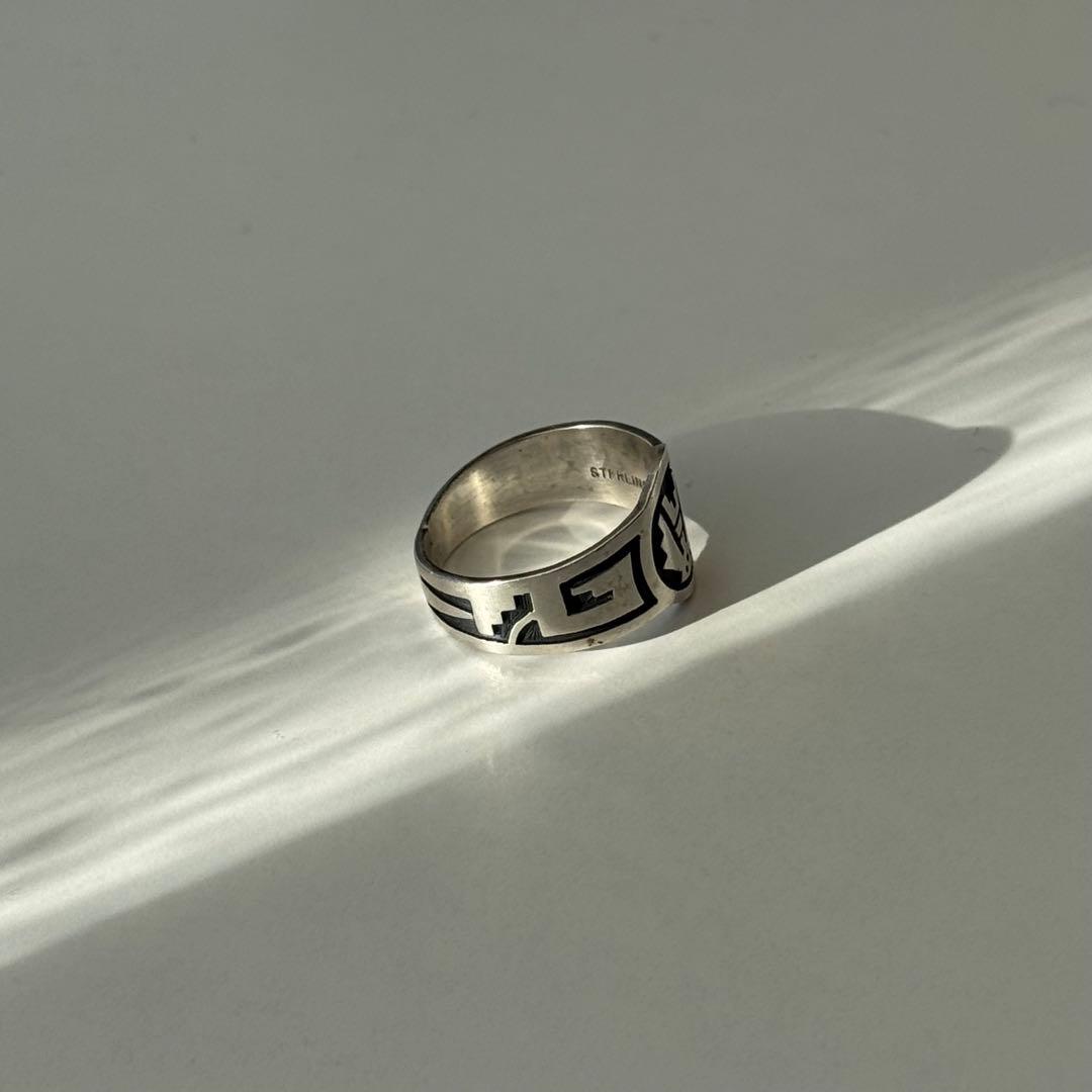 HOPI族 ホピ族シルバーリング 鹿ホールマーク Sunriseモチーフ 作家物