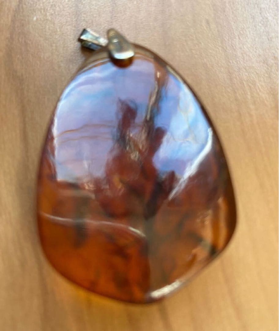 天然琥珀 ペンダントトップ　年代物　骨董品