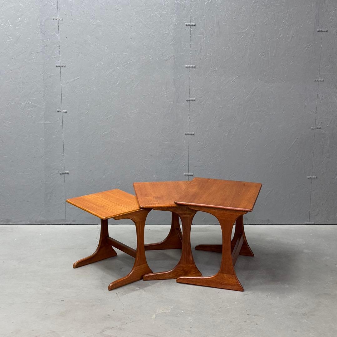 Jentique(ジェンティーク) / ヴィンテージ ネストテーブル