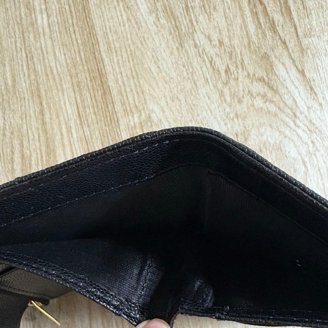 Yves Saint Laurent イブサンローラン カサンドラ 三つ折り財布