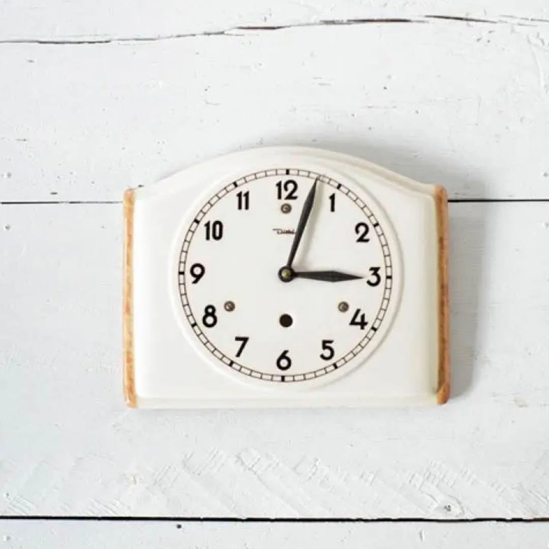 アンティーク 陶器製の掛け時計