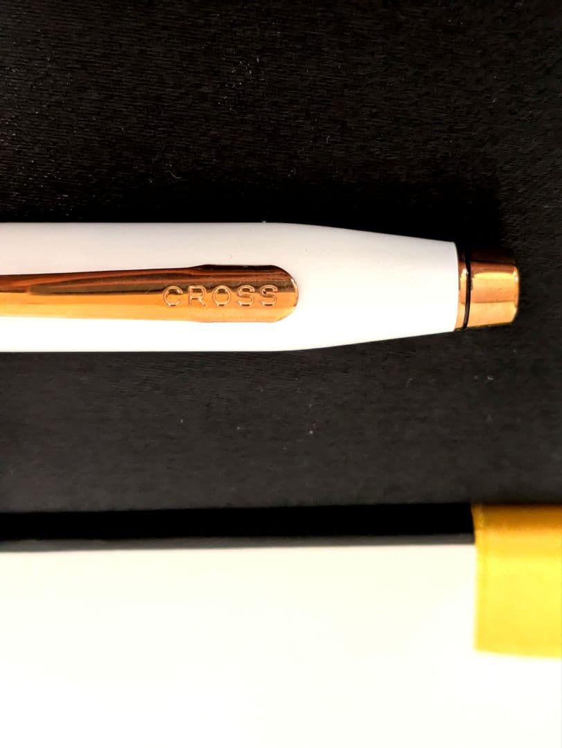 新品 未使用 CROSS クロスボールペン ゴールド ホワイト 箱入り説明書付き