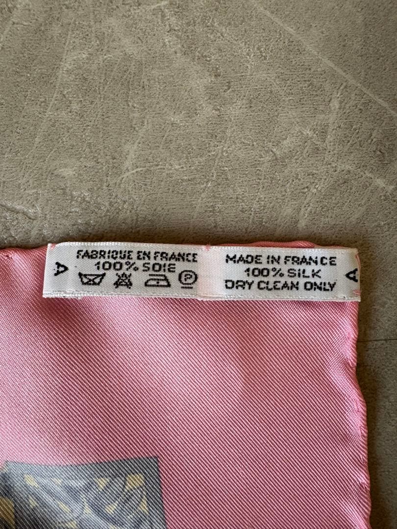 エルメス カレ90クールベットとカブリオレ ピンク シルクスカーフ 箱付