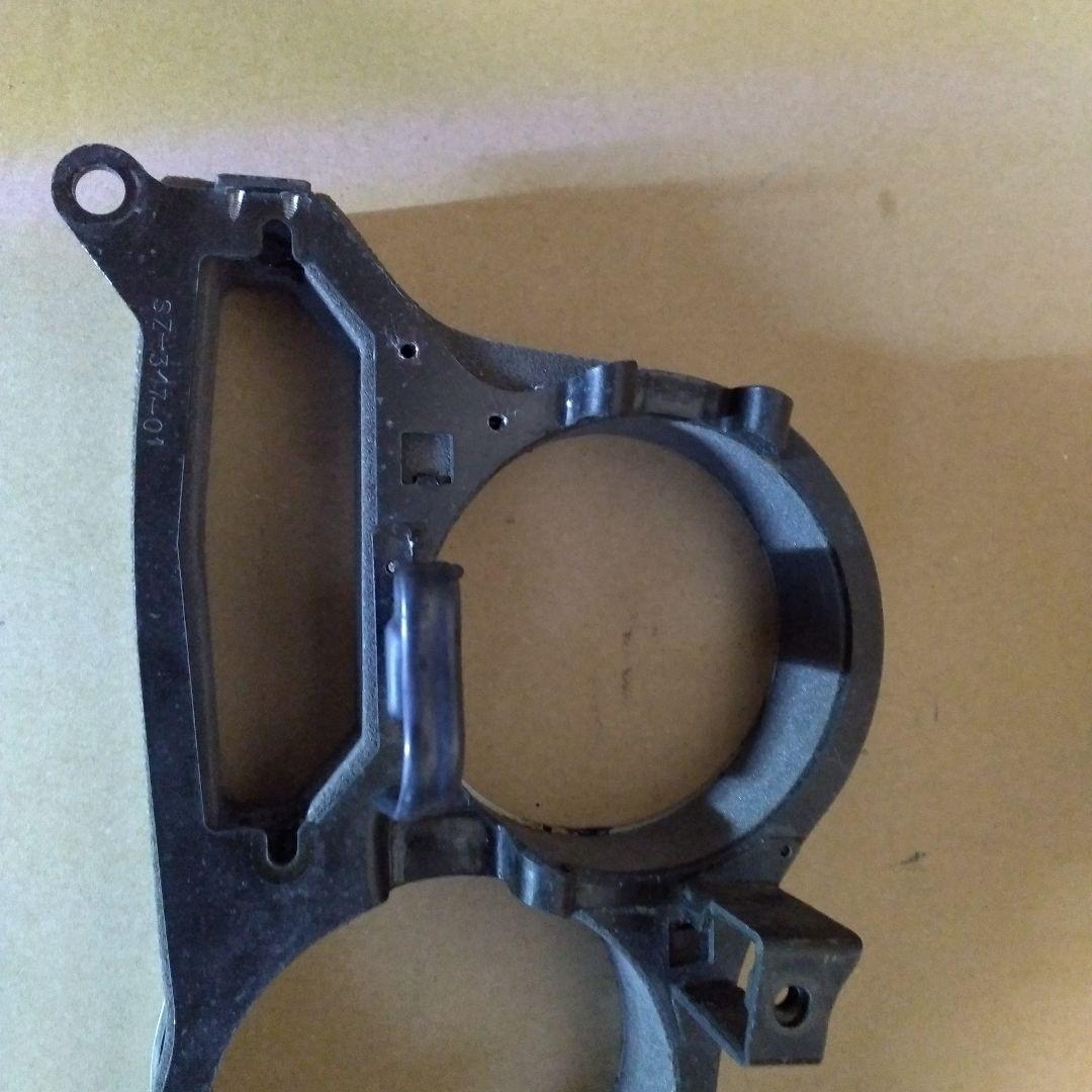 GSX-R1100 GU74A メーターブラケット