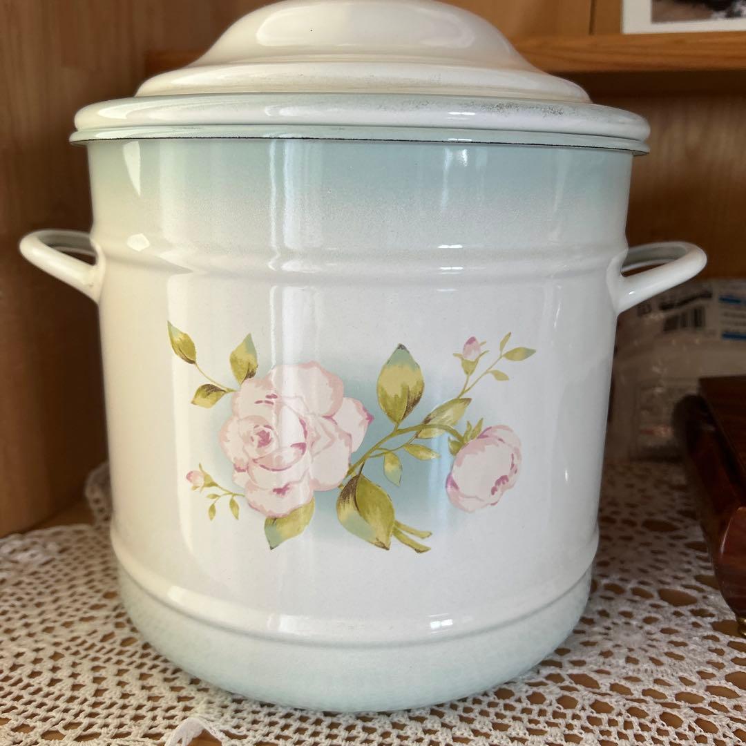 イマン ポワージュ　ビート入りストッカー