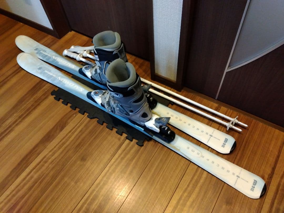 ハイエンド SALOMON 学生・レディース スキーセット メンテ・WAX済み✔