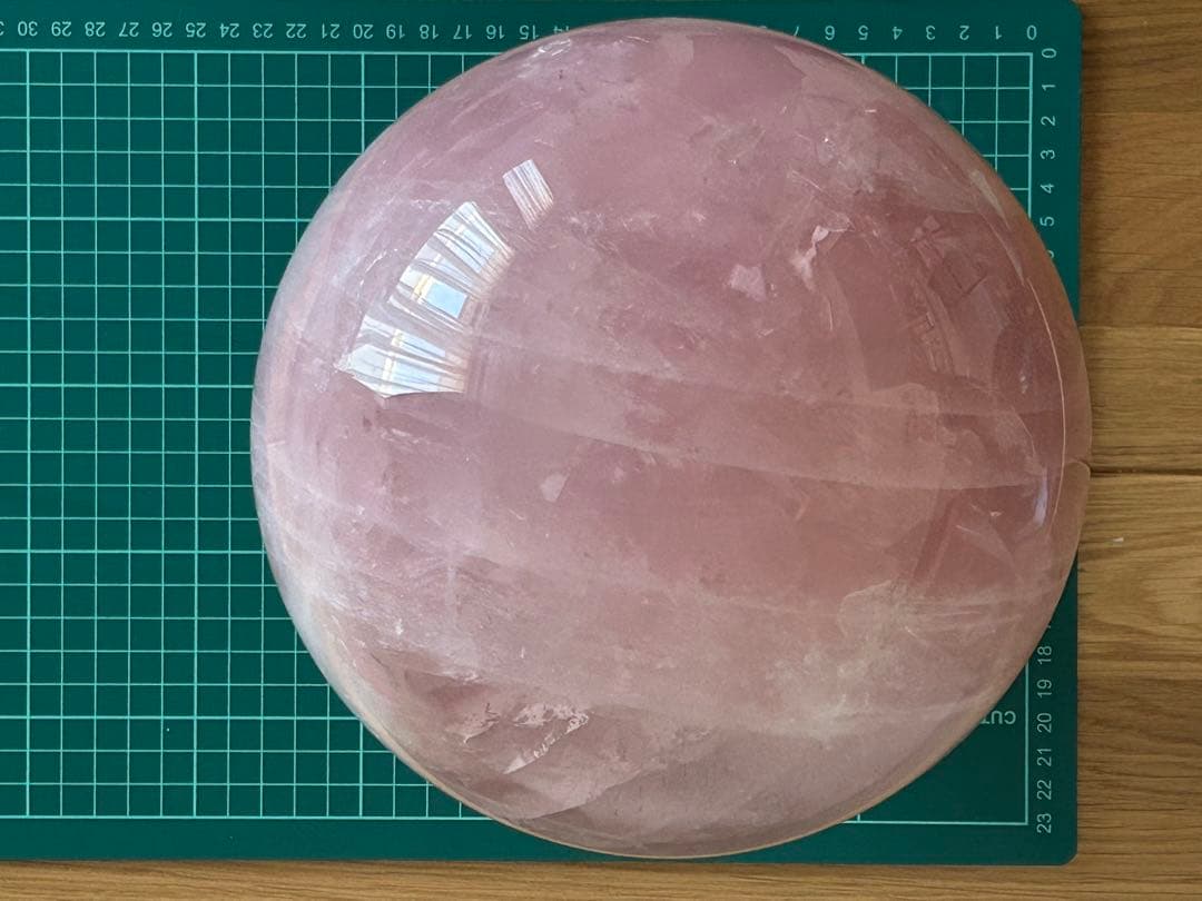 ローズクォーツ　特大　丸玉