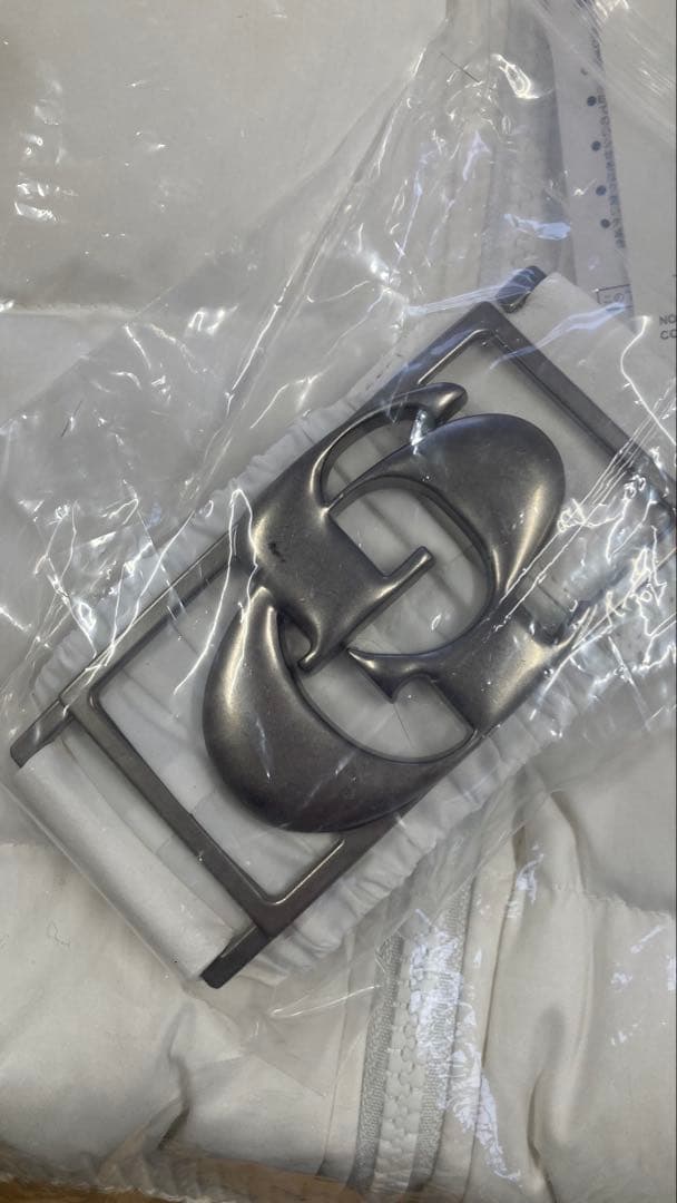 TINY GYDA ファー付きロングダウンジャケット オフホワイト