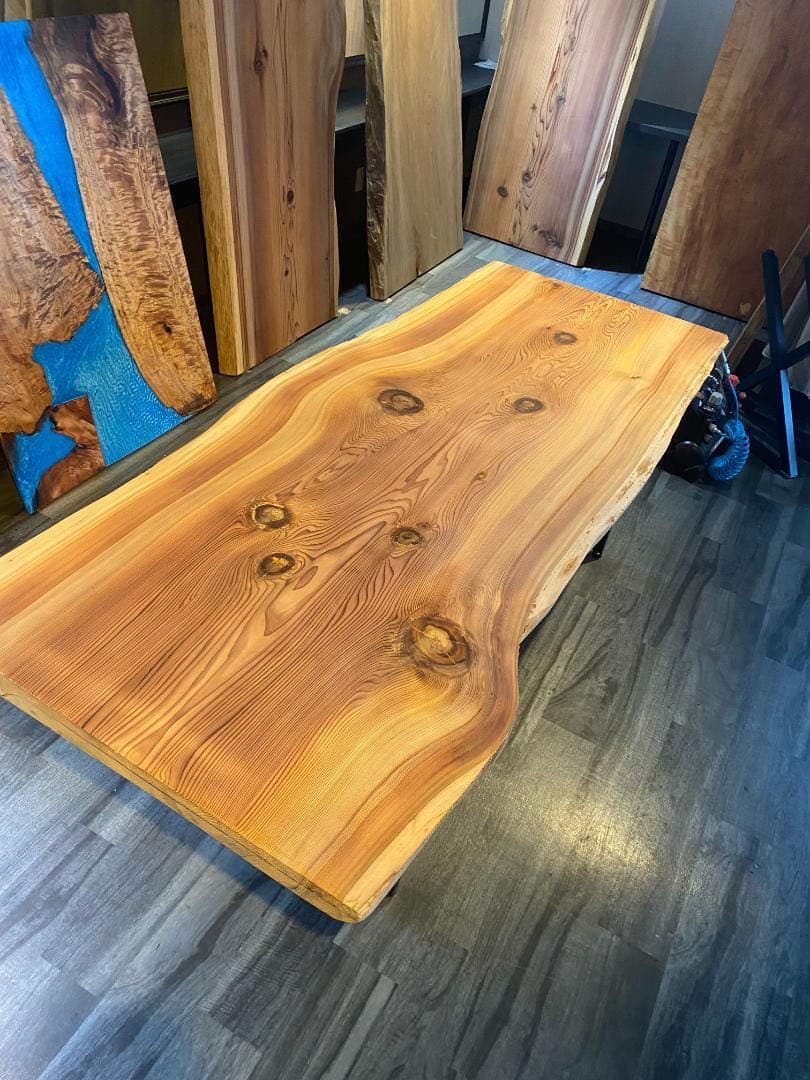 日光杉　一枚板　ダイニングテーブル