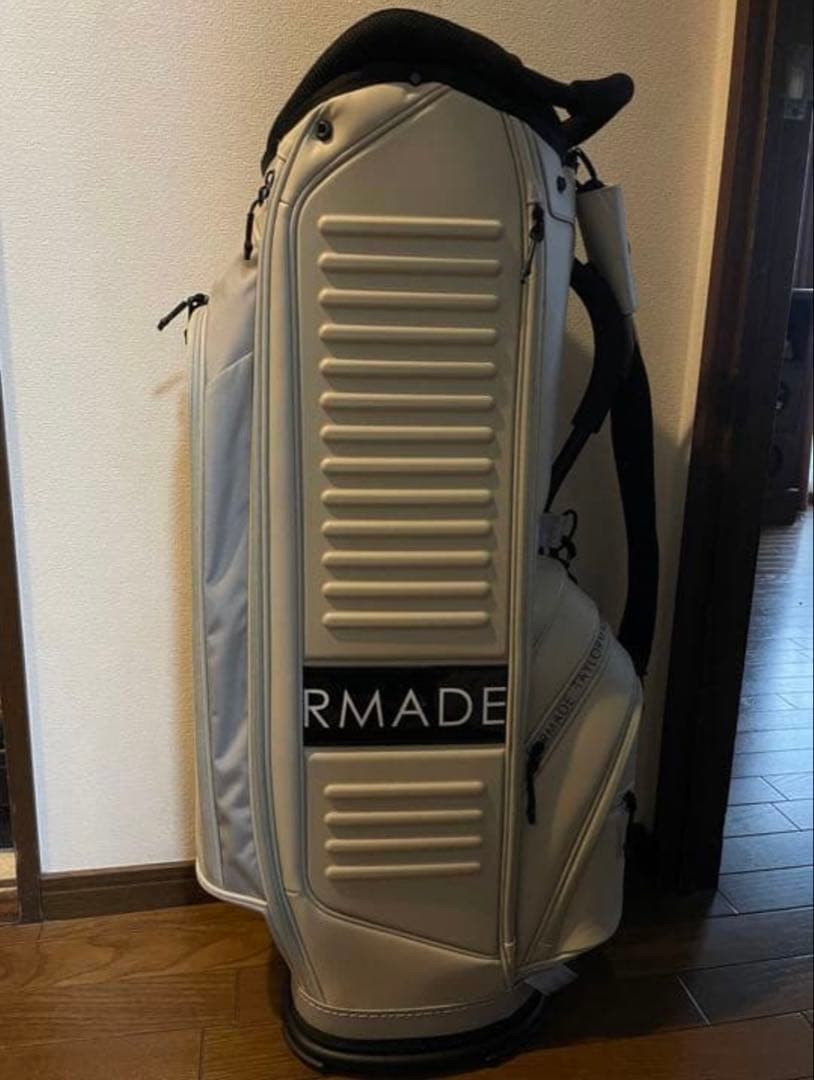 TaylorMade 9.5型キャディバッグ