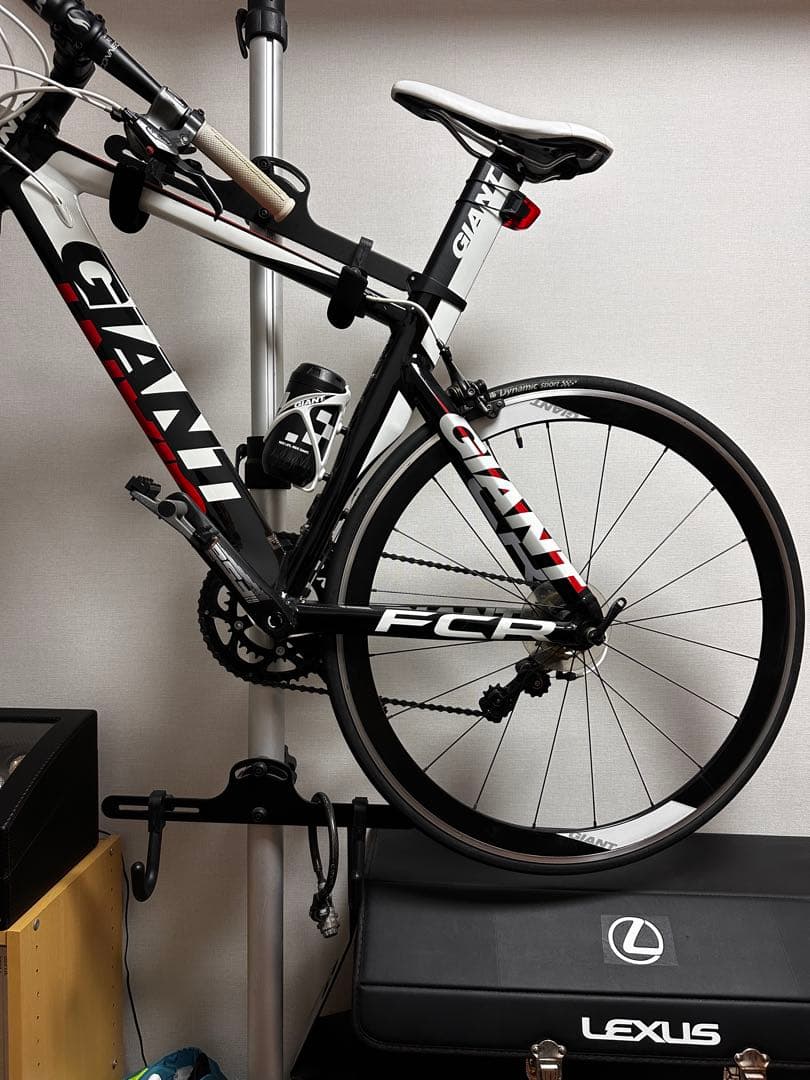 【希少・美品】GIANT ロードバイクFCR0（手渡しであれば¥85,000）