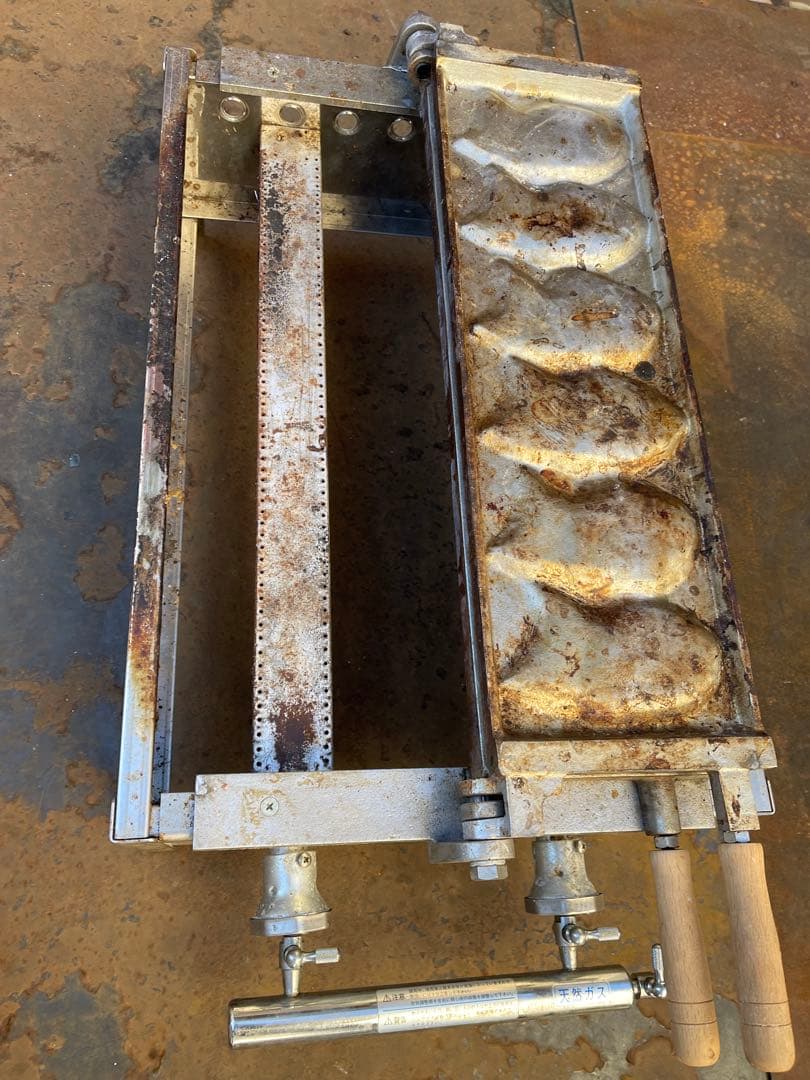 たい焼き器 業務用（都市ガス）用（引取限定）