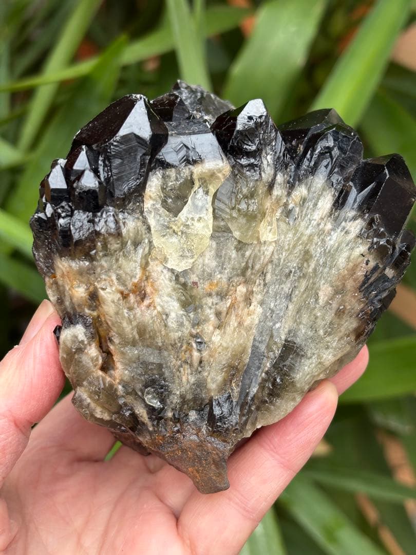 モリオン　黒水晶　キャンドルクォーツ　クラスター　1037g 姿が美しい