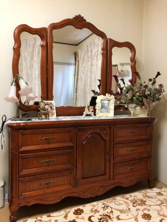 豪華三面鏡ドレッサーイタリア製、ロココ調、ヨーロピアン、アンティーク、姫系、猫脚