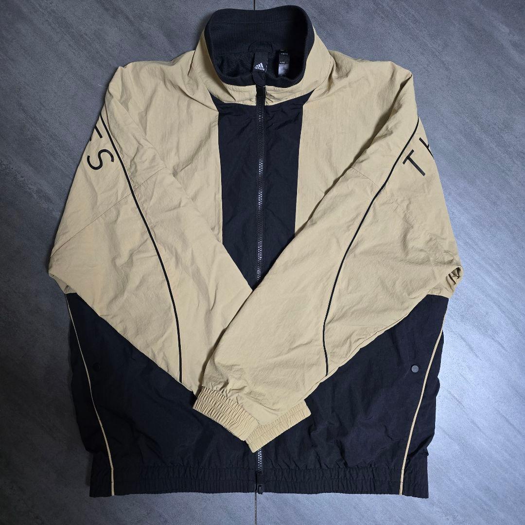 adidas ウィンドブレーカー上下 THE THREE STRIPES