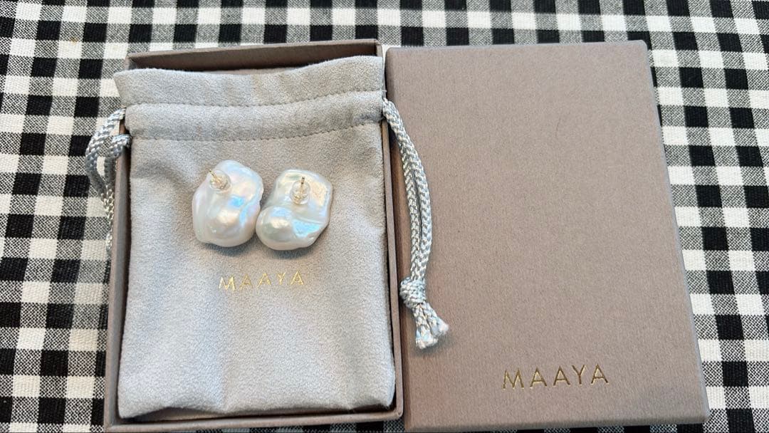 MAAYAバロックパールピアス