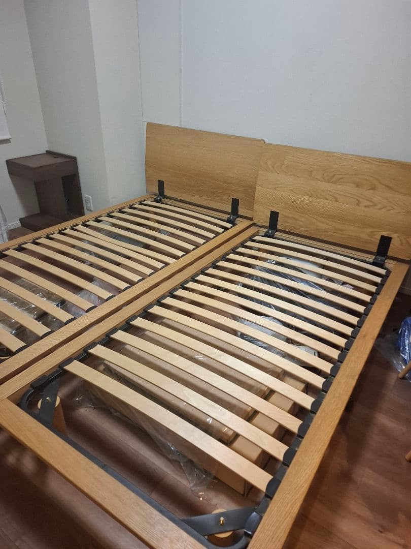 本日価格.引取願:送付可:定価81900円☆無印ベッドシングル&ヘッド脚 2つ