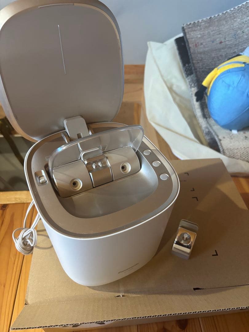 Panasonic nanocare フェイススチーマー ホワイト