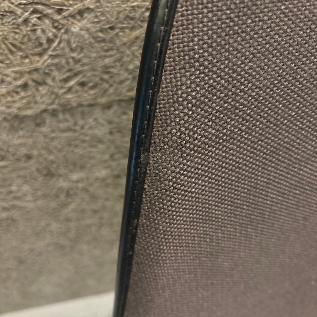 イームズ　シェルチェア　ハーマンミラー