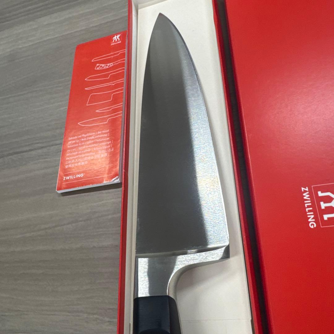 Zwilling ツヴィリング 「 プロフェッショナル S シェフナイフ