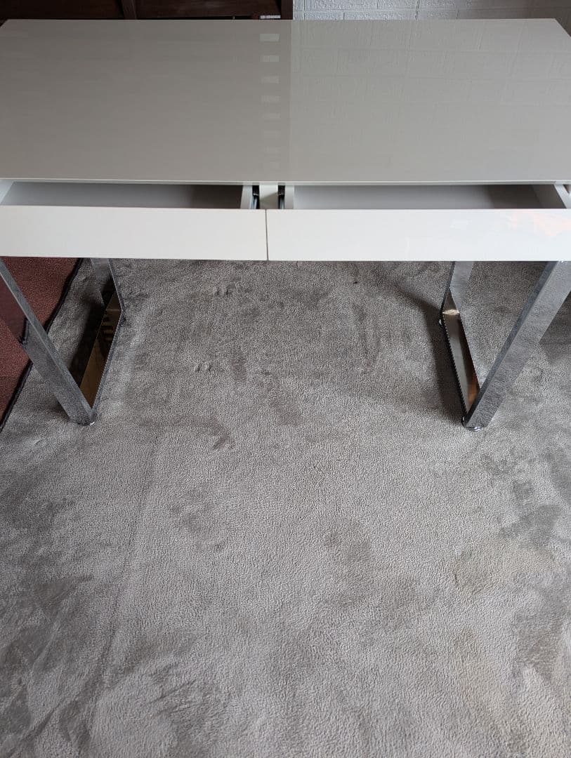 モダンアート　デスク　　ホワイト