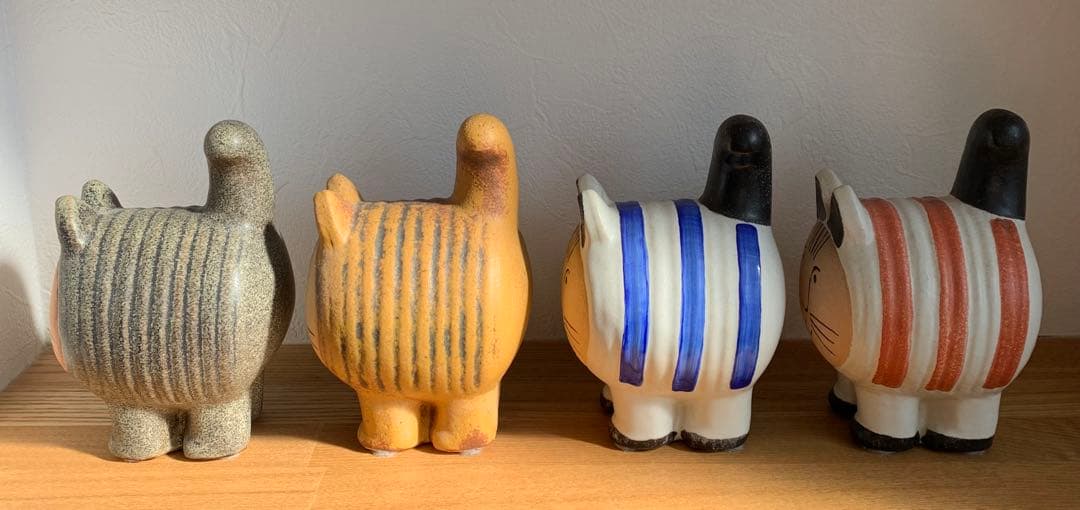 【美品】Lisa Larsonリサラーソンdieci cat ボーダー