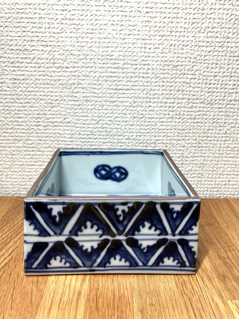 新品未使用　九谷焼　萠窯　四方鉢　染付 藍九谷　山本長左・妙泉陶房に師