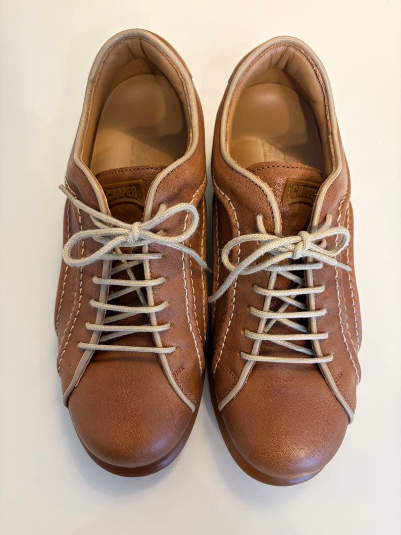 美品CAMPER Pelotas Ariel カンペールレザースニーカー24㌢