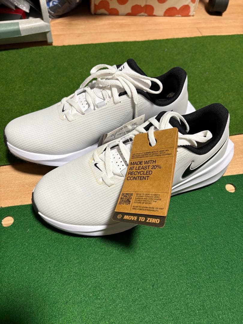 ナイキ　ゴルフシューズ　ホワイト　２５センチ　新品未使用