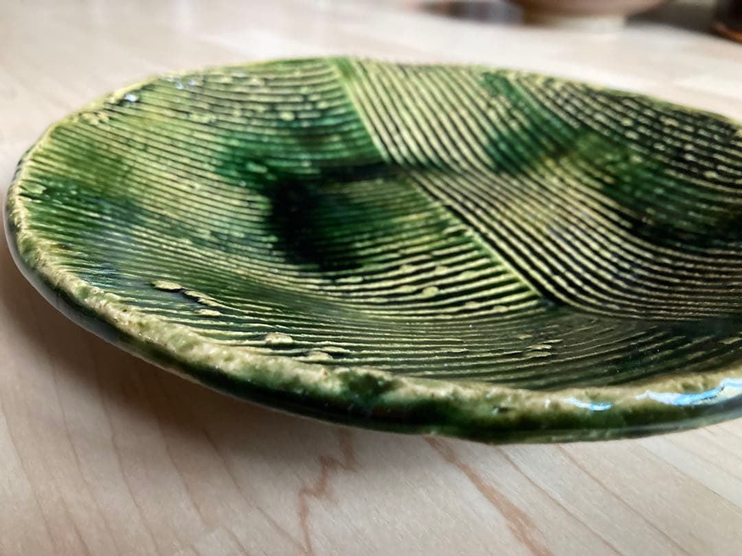 美濃焼(みのやき) 総織部櫛目7.5盛皿