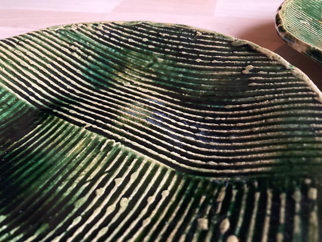 美濃焼(みのやき) 総織部櫛目7.5盛皿