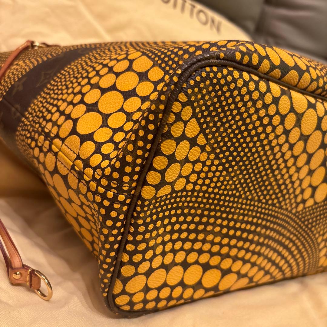 Louis Vuitton （ルイヴィトン） 草間彌生