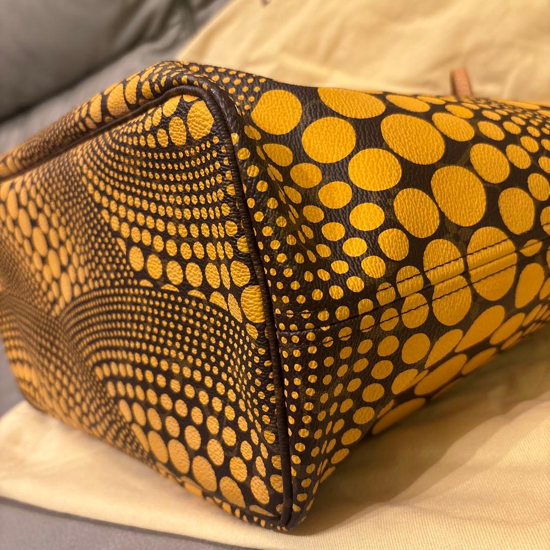 Louis Vuitton （ルイヴィトン） 草間彌生