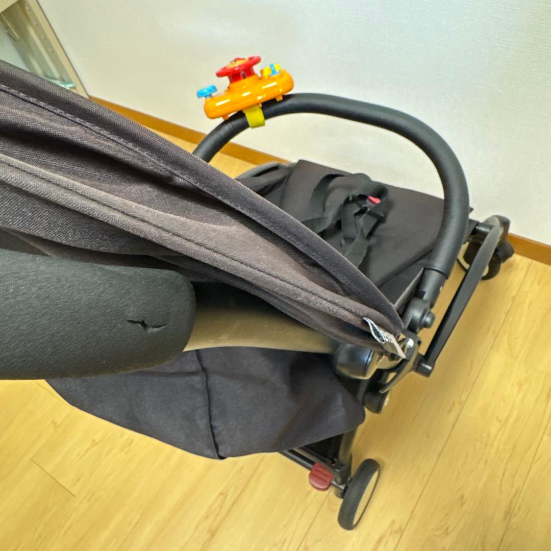 週末限定値下げ!YOYO BABYZEN 6+ 折りたたみ式ベビーカー ブラック