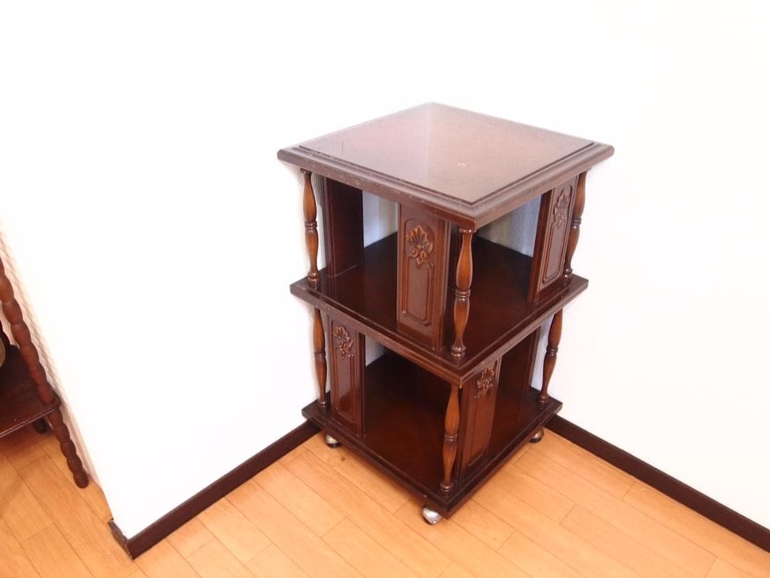 【良品】徳田家具 TOKUDA アンティーク調 キャスター付ブックスタンド/本棚