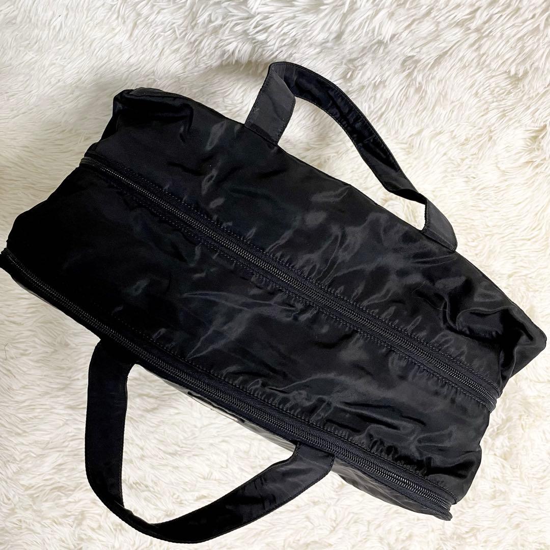 極美品 大容量 PRADA プラダ　ハンドバッグ トート　ボストン　三角ロゴ