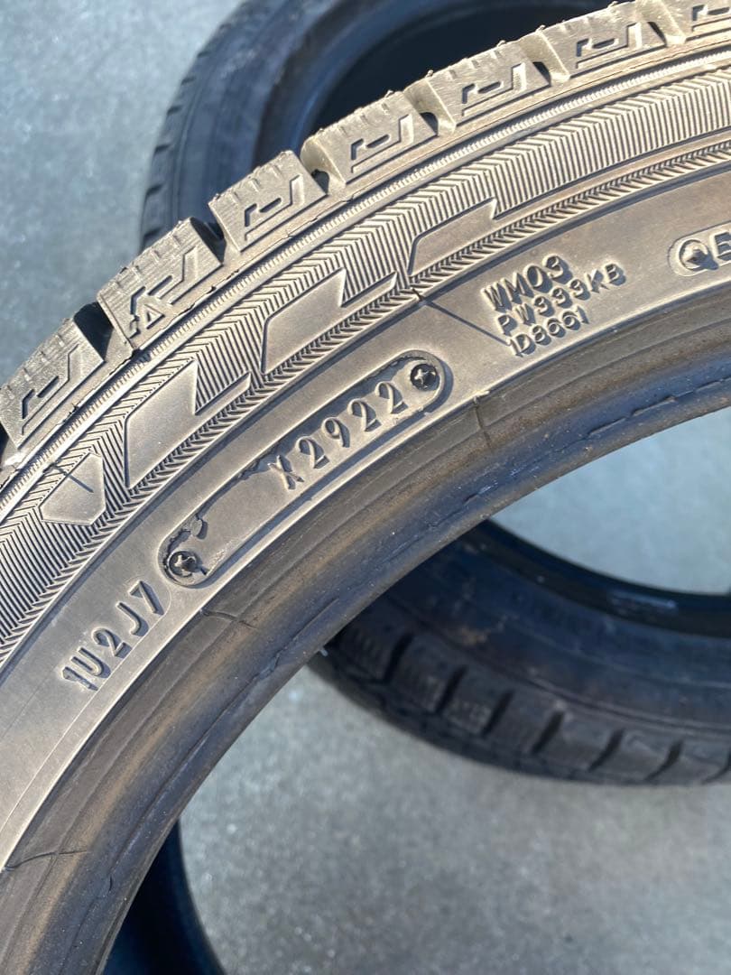 22年製 深溝 225/45R18 スタッドレス 4本セット