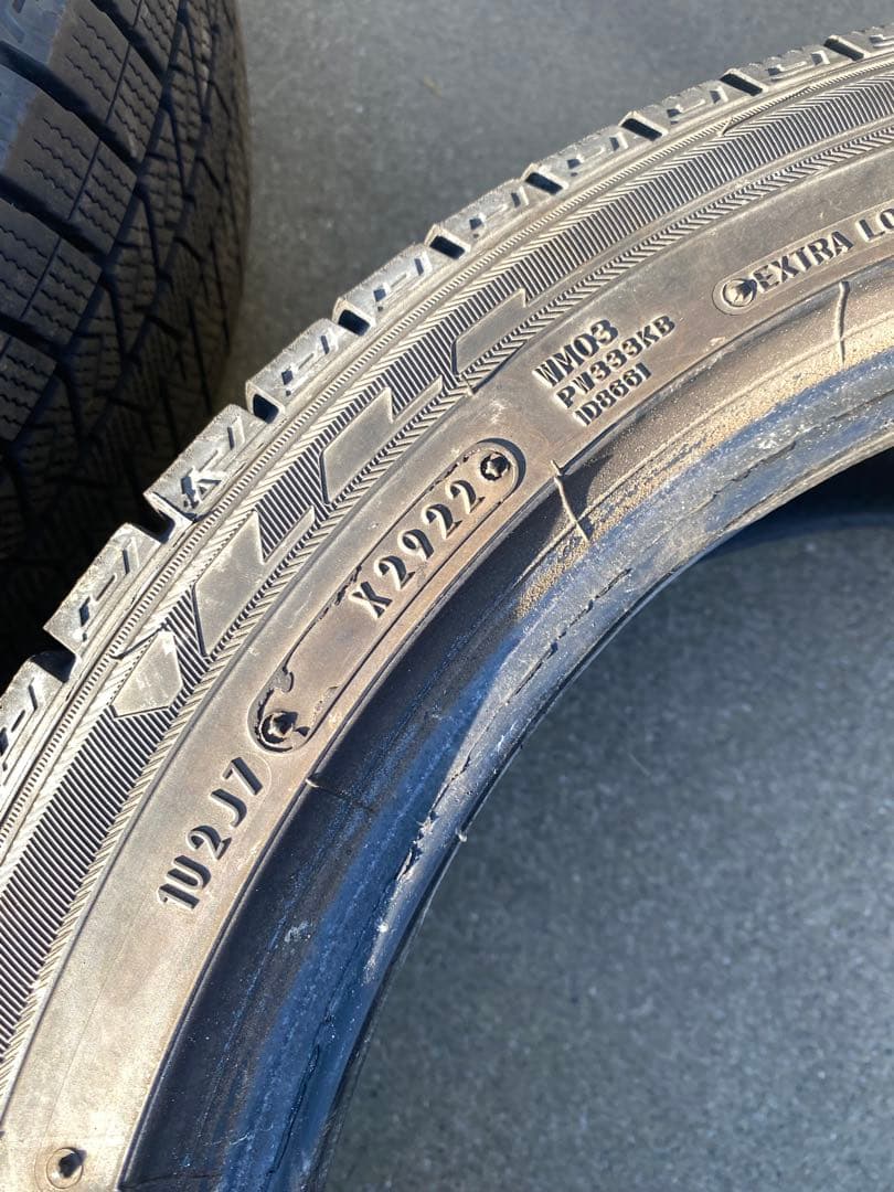 22年製 深溝 225/45R18 スタッドレス 4本セット