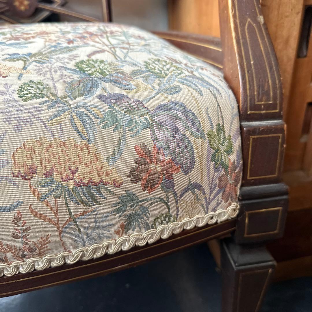 再お値下げ‼️ゴブラン織　素敵なとても座りやすいヴィンテージチェア