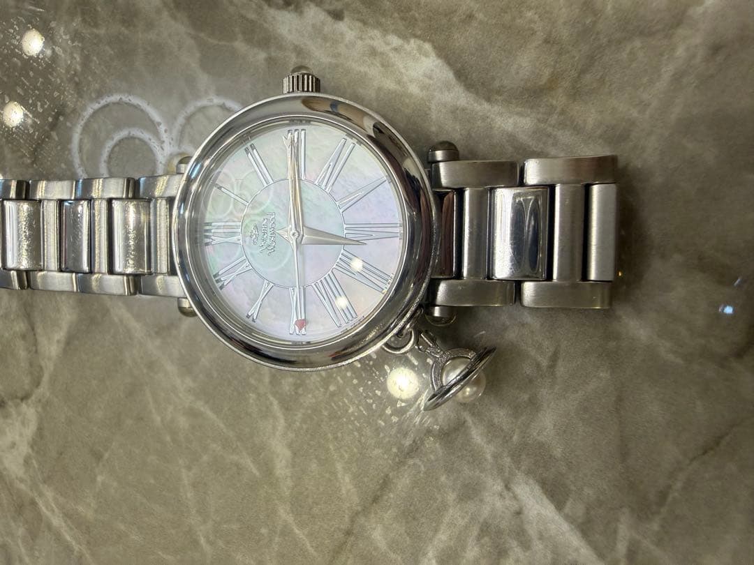 Vivienne Westwood シルバー腕時計