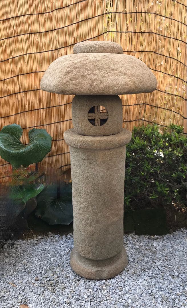 【天然石・石灯篭・坪庭灯篭・茶庭石灯篭】庭石オブジェ置物ガーデニング造園箱庭露地
