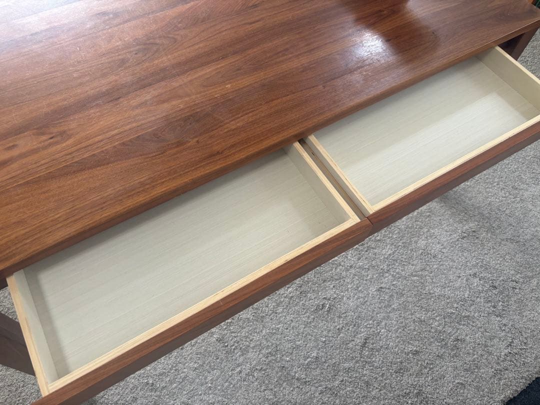 無印良品　無垢材テーブル（引出付） ウォールナット材 幅１４０ｃｍ