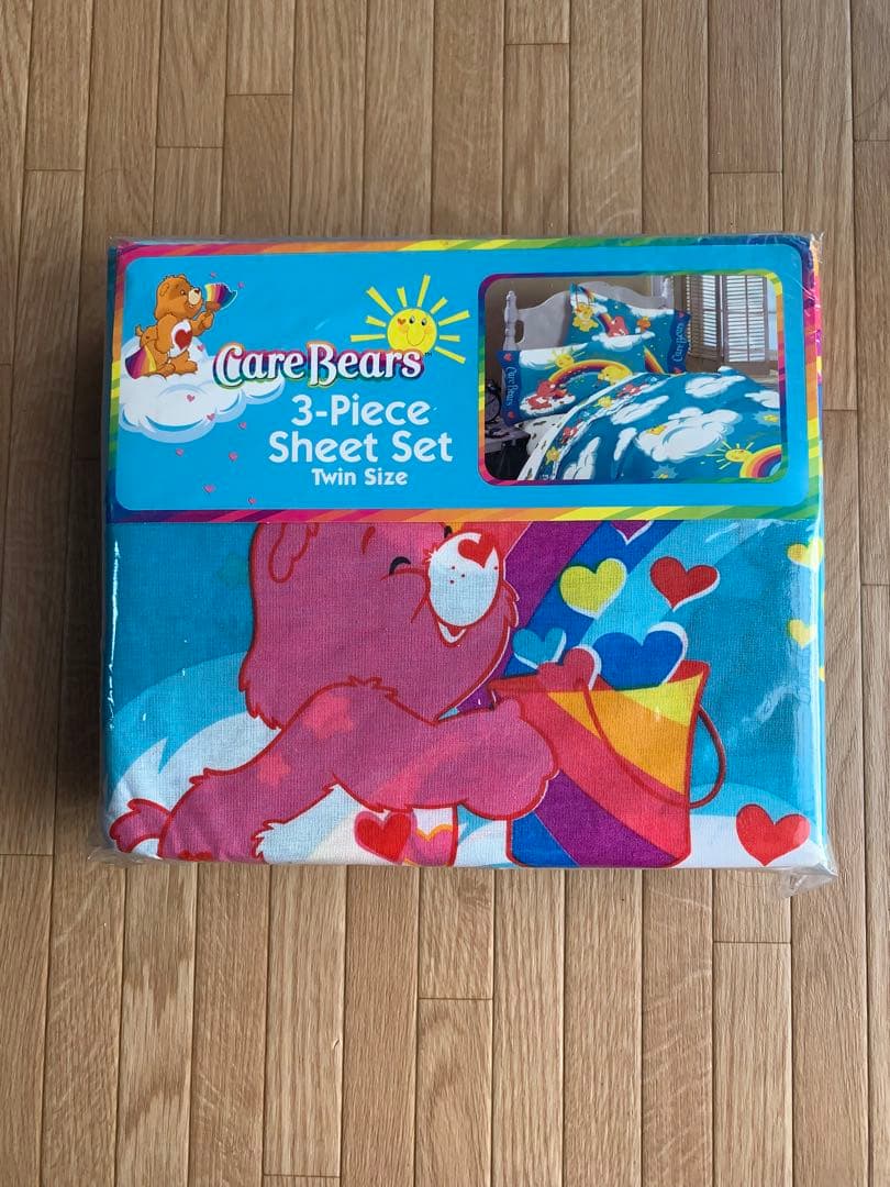 入手困難！ケアベア　カラフルレインボー　シーツ3点セット　未開封　2002年